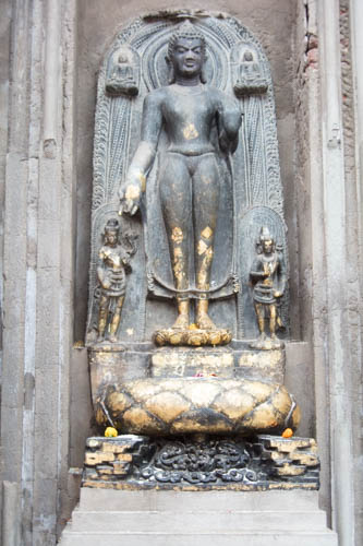 mahabodhitempleprayingwalldetail